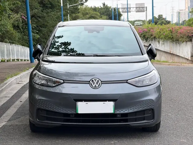 Volkswagen ID.3 — Фото автомобиля 2