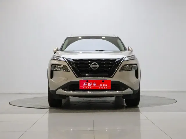 Фотография автомобиля — Nissan X-Trail