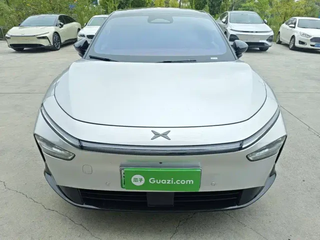 Xpeng P7+ — Фото автомобиля 2