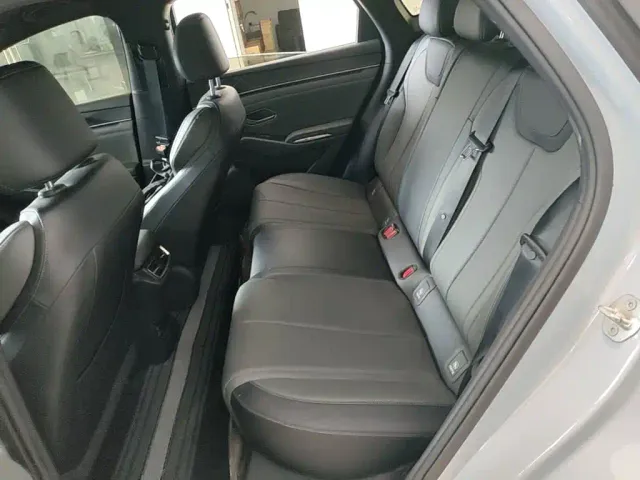 BYD Qin L — Фото автомобиля 16