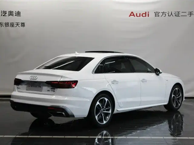 Audi A4L — Фото автомобиля 5