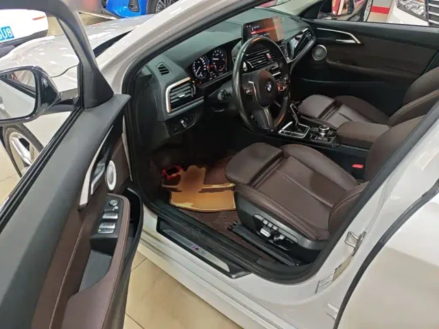 BMW 1 Series — Фото автомобиля 15