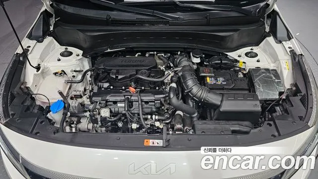 Kia Seltos Бензин 1.6 турбо 2WD — Фото автомобиля 6