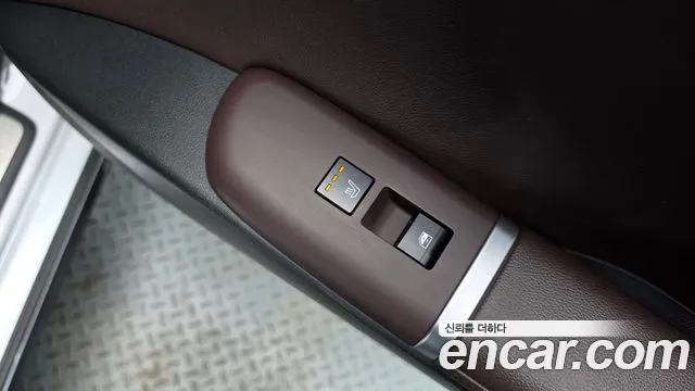 Hyundai Grandeur GN7 — Фото автомобиля 24