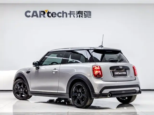 MINI Hatch — Фото автомобиля 4