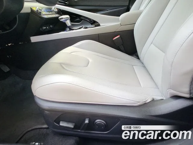 Hyundai AVANTE Avante (CN7) — Фото автомобиля 9
