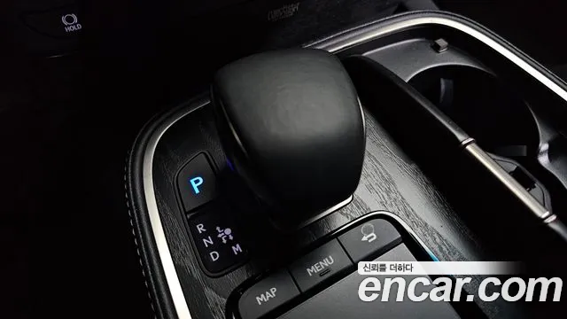 Lexus LS — Фото автомобиля 4