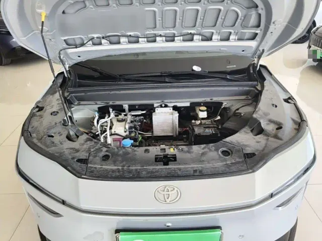 Toyota BoZhi 3X — Фото автомобиля 19