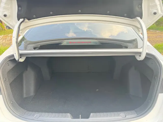 Changan Eado — Фото автомобиля 18