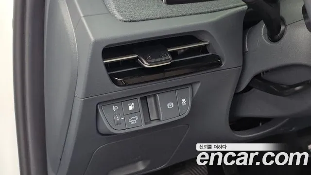 Kia EV6 — Фото автомобиля 27