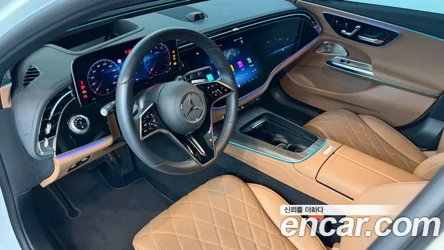 Mercedes-Benz E-Class — Фото автомобиля 10