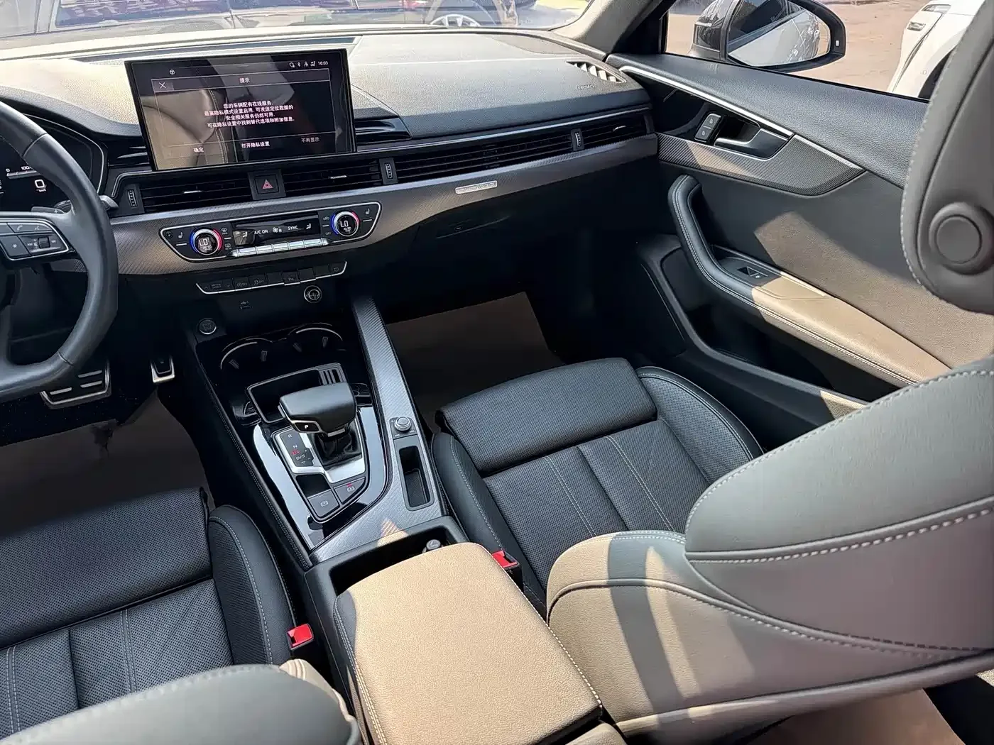 Audi Audi A4L 2023 40 TFSI quattro Luxury Sport — Фото автомобиля 18