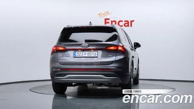 Hyundai Santafe Новый Santa Fe Дизель 2.2 4WD — Фото автомобиля 3