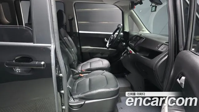 Kia RAY Новый Kia Ray Signature — Фото автомобиля 11