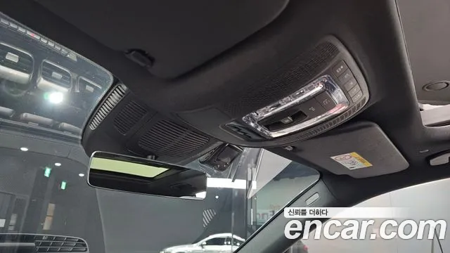 Mercedes-Benz GLE-Class — Фото автомобиля 26