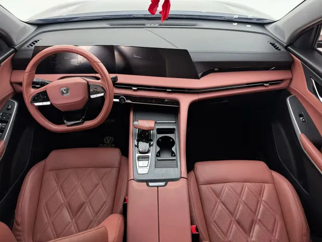 Changan CS75 Plus — Фото автомобиля 5