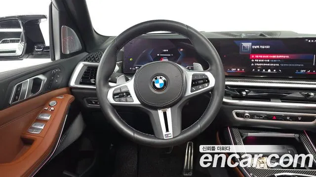BMW X7 M60i xDrive M Sport 6 мест — Фото автомобиля 12
