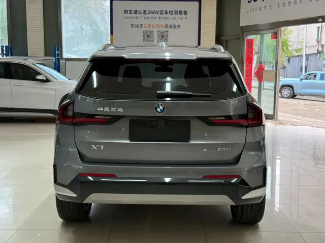BMW X1 — Фото автомобиля 5