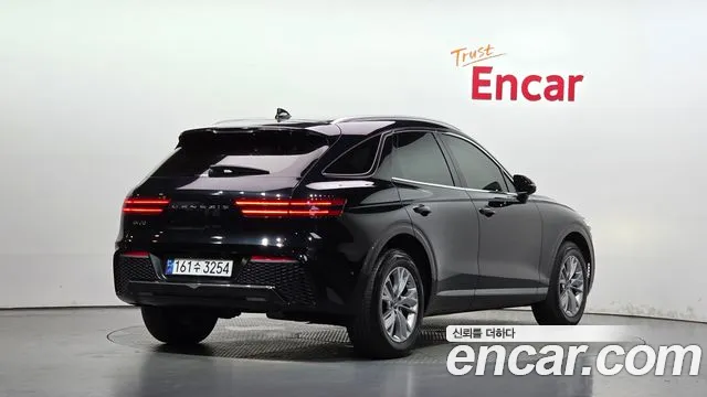 Genesis GV70 — Фото автомобиля 2