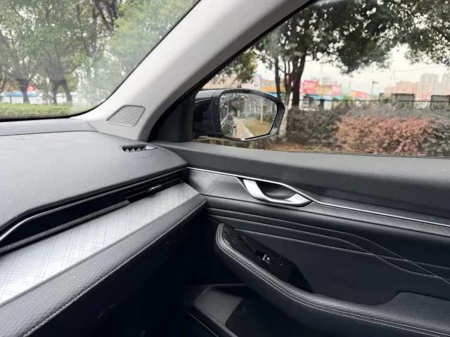 Geely Xingrui — Фото автомобиля 20