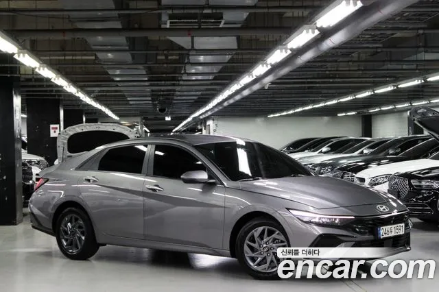 Hyundai Avante CN7 — Фото автомобиля 18