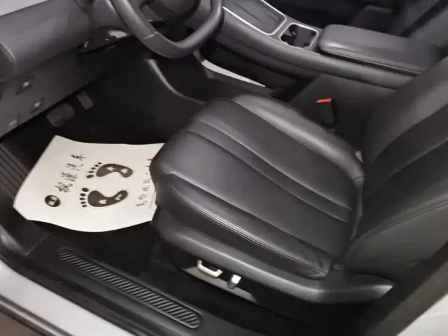 Wuling Starlight S — Фото автомобиля 9