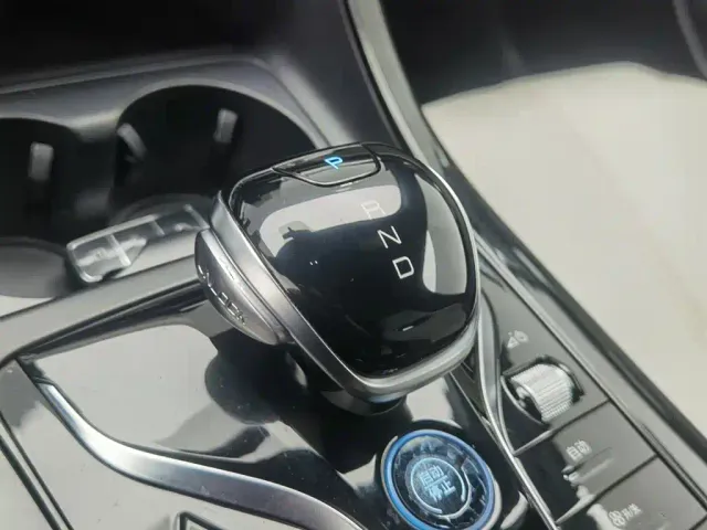 BYD Qin PLUS — Фото автомобиля 13