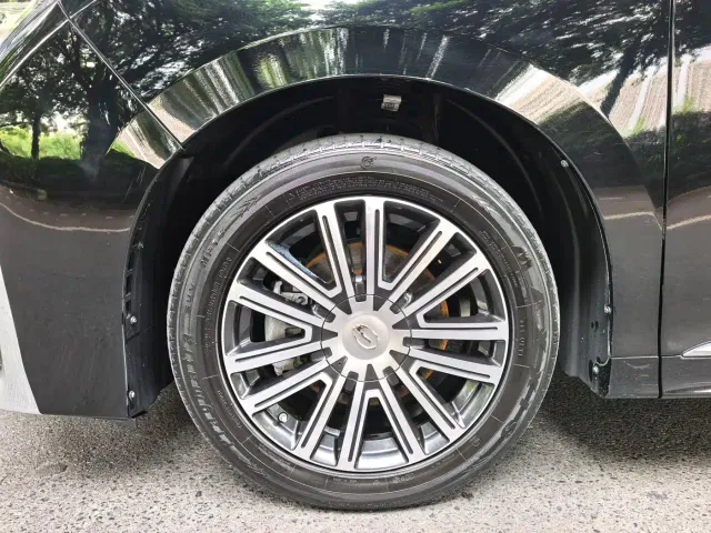 GAC Trumpchi M8 — Фото автомобиля 17