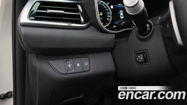 Genesis G70 Новый G70 Бензин 2.5T 4WD — Фото автомобиля 25