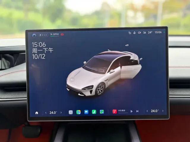 Xiaomi SU7 — Фото автомобиля 16