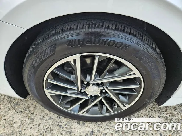 Hyundai Grandeur Новый Grandeur IG — Фото автомобиля 6