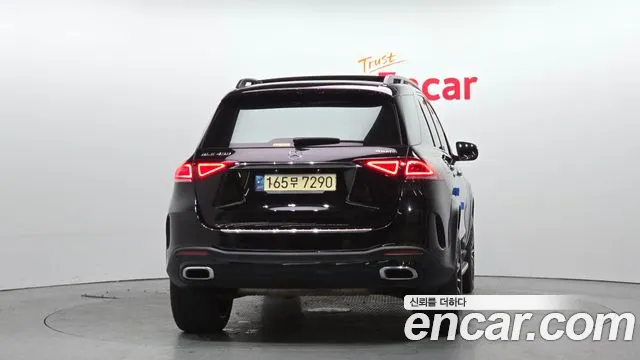 Mercedes-Benz GLE-Class — Фото автомобиля 4