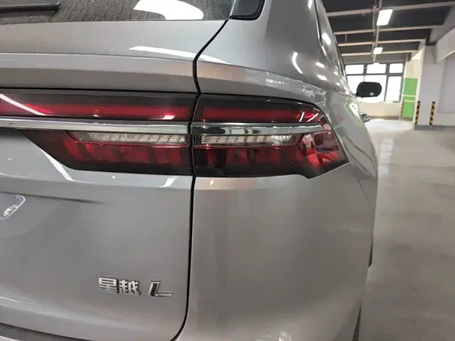 Geely Xingyue L — Фото автомобиля 24