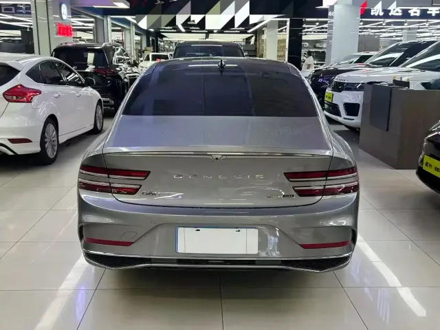 Genesis G80 — Фото автомобиля 5