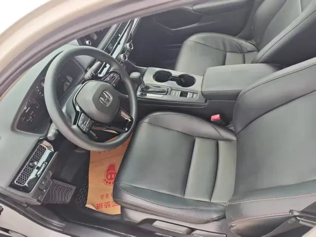 Honda Civic — Фото автомобиля 10