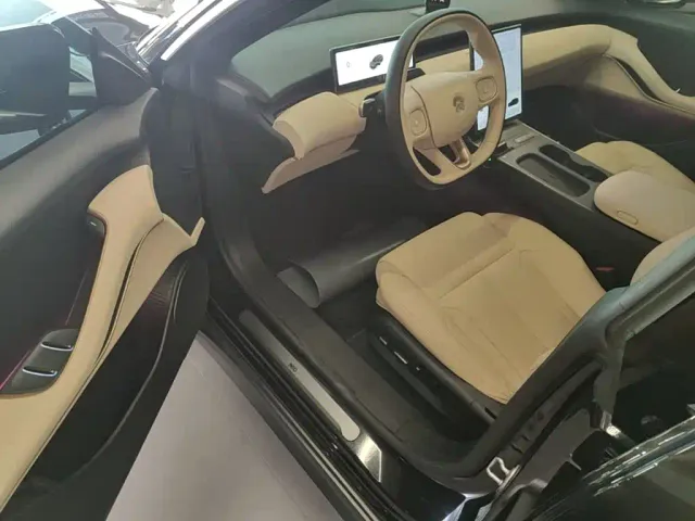 Nio ET5 Touring — Фото автомобиля 15
