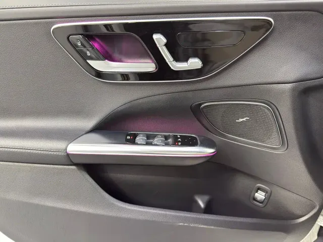 Mercedes-Benz C-Class — Фото автомобиля 14