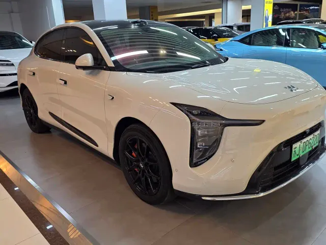 IM Motors LS6 — Фото автомобиля 5