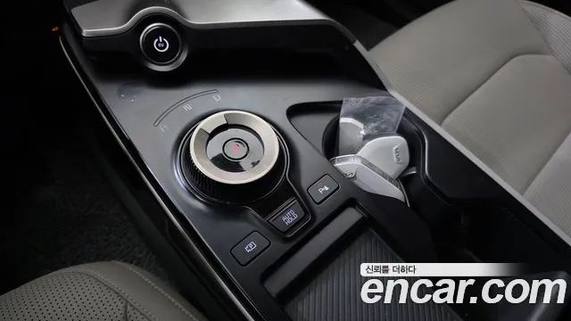 Kia EV6 — Фото автомобиля 9