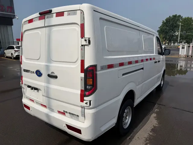 Foton Times EV6 — Фото автомобиля 5