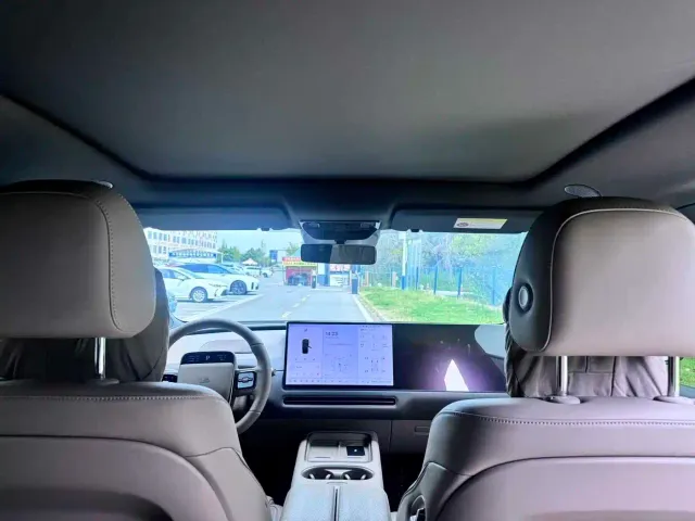 Li Auto i6 — Фото автомобиля 7