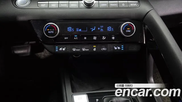 Hyundai Avante CN7 — Фото автомобиля 29