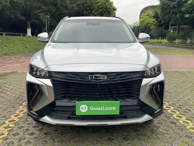 Geely Boyue — Фото автомобиля 18