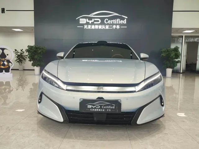 BYD Han L — Фото автомобиля 2