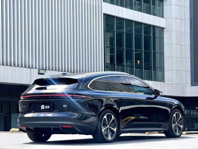 Nio ET5 Touring — Фото автомобиля 9