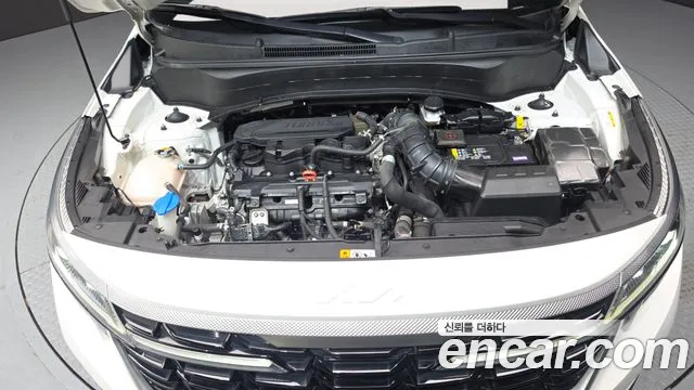 Kia Seltos Бензин 1.6 турбо 2WD — Фото автомобиля 5