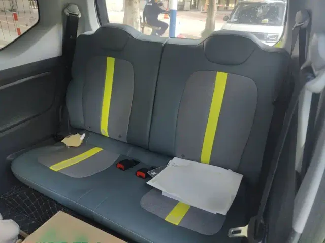 Wuling Hongguang Mini EV — Фото автомобиля 18