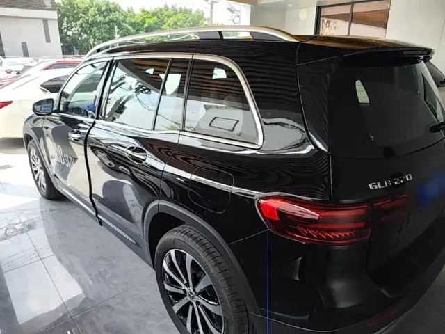 Mercedes-Benz GLB-Class — Фото автомобиля 4