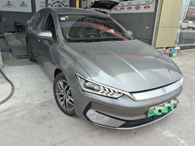 BYD Qin PLUS — Фото автомобиля 2