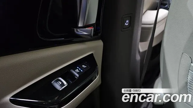 Kia Canival Carnival 4 поколение Дизель 9 мест Hi-Limousine — Фото автомобиля 19